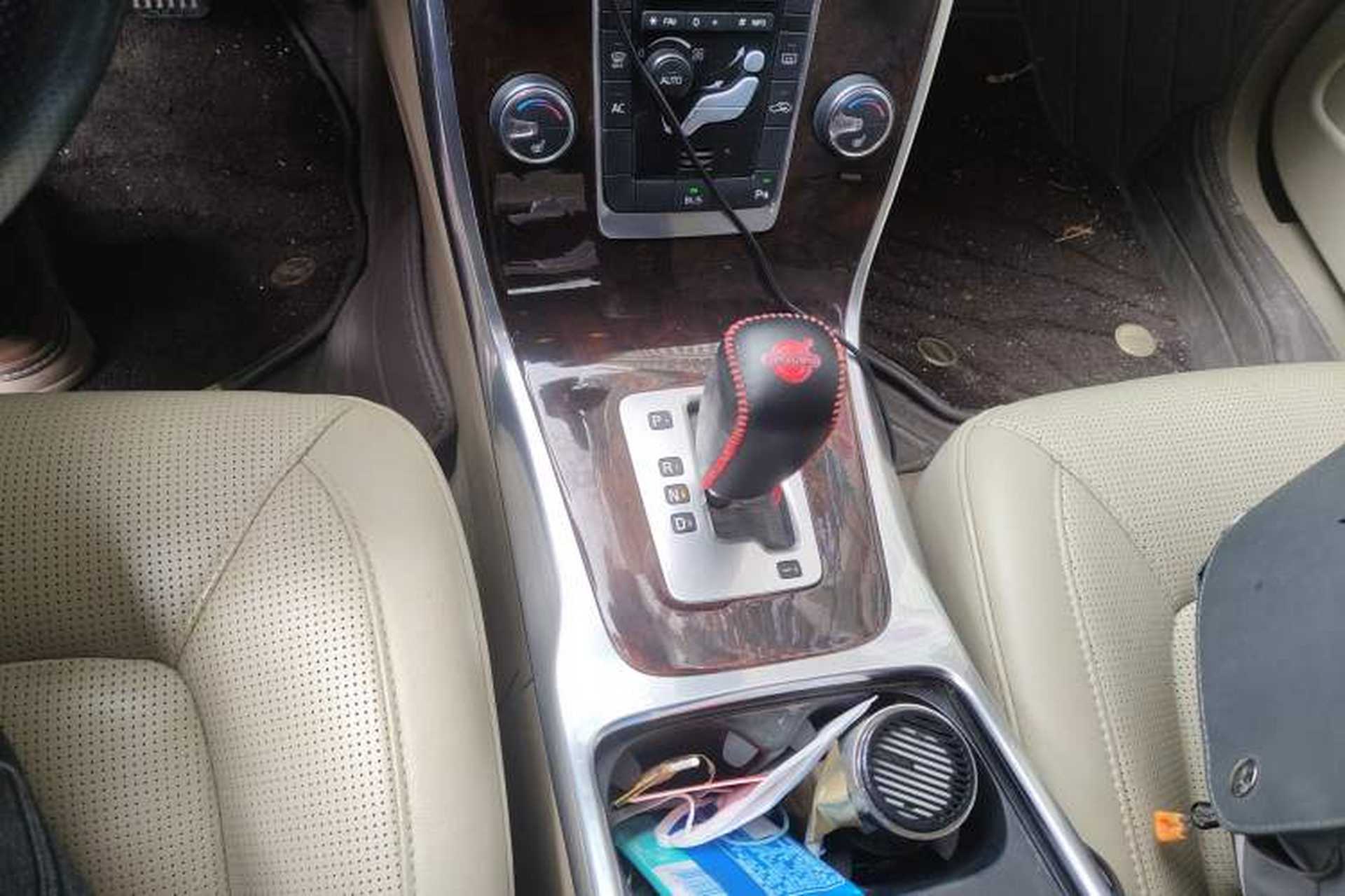 Used Volvo S80L 2012 2.0T T5 Luxury Edition Gear Lever