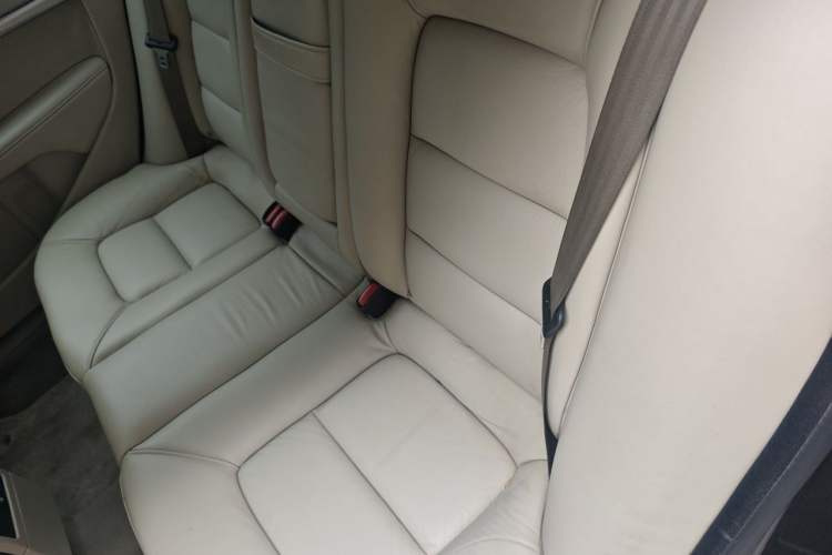 Used Volvo S80L 2012 2.0T T5 Luxury Edition Left Rear Seat