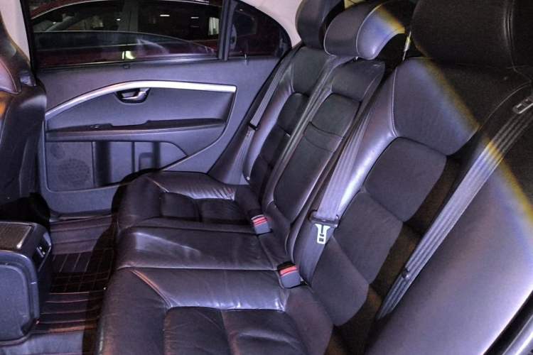 Used Volvo S80L 2012 2.0T ZhiShang Version Left Rear Seat