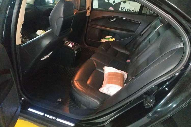 Used Volvo S80L 2012 2.0T T5 Luxury Edition Left Rear Seat