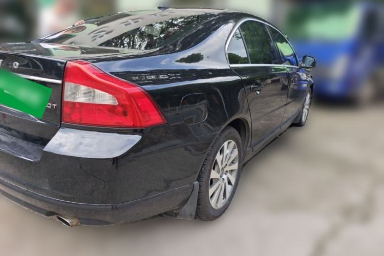 Used Volvo S80L 2012 2.0T ZhiShang Version Rear Right 45 Deg