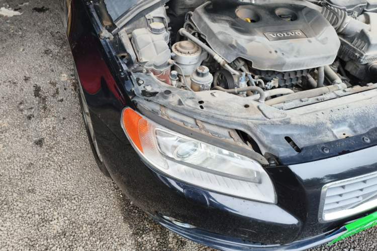 Used Volvo S80L 2012 2.0T T5 Luxury Edition Right Front Headlight