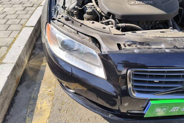 Used Volvo S80L 2012 2.0T T5 Luxury Edition Right Front Headlight