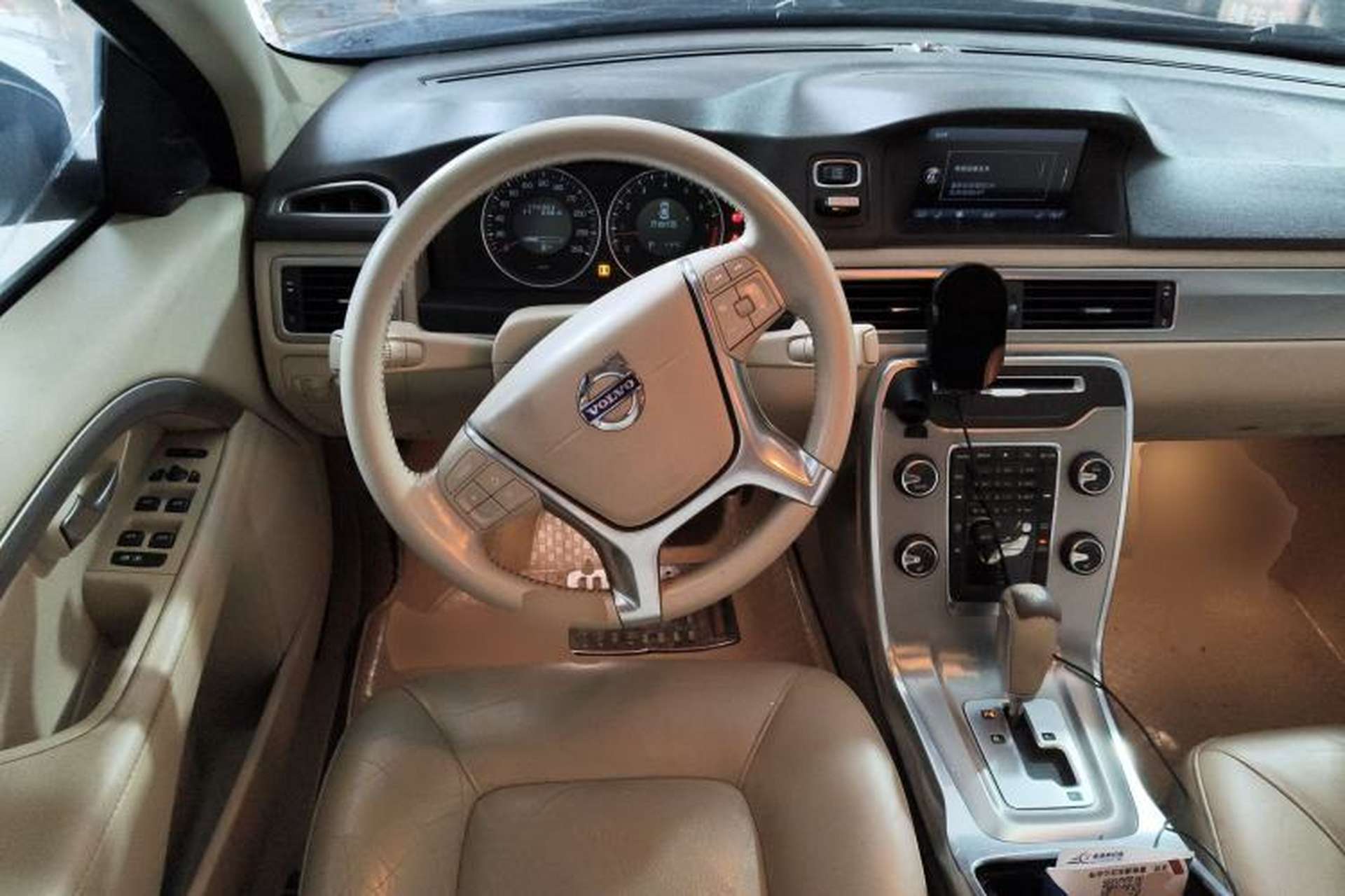 Used Volvo S80L 2012 2.0T T5 Luxury Edition Steering Wheel