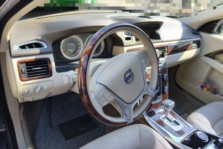 Used Volvo S80L 2012 2.0T T5 Luxury Edition Steering Wheel