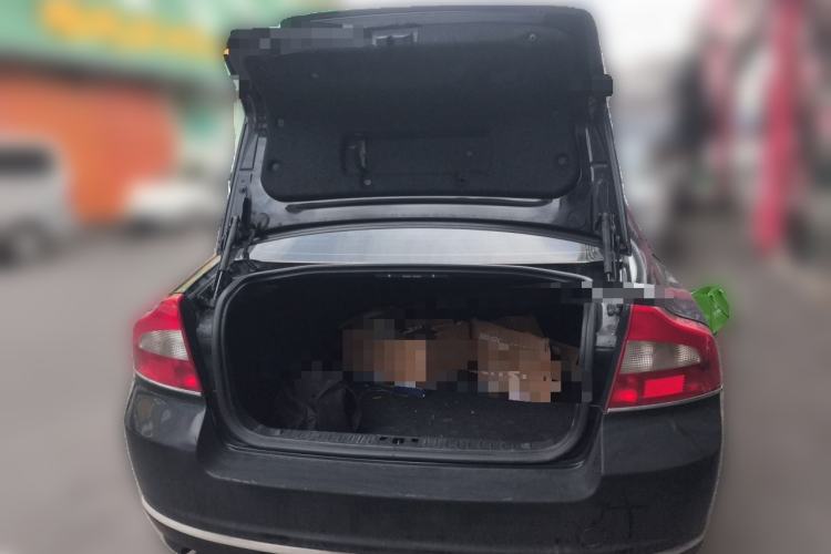 Used Volvo S80L 2012 2.0T T5 Luxury Edition Trunk