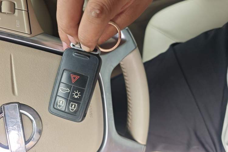 Used Volvo S80L 2012 2.0T T5 Luxury Edition Vehicle Key
