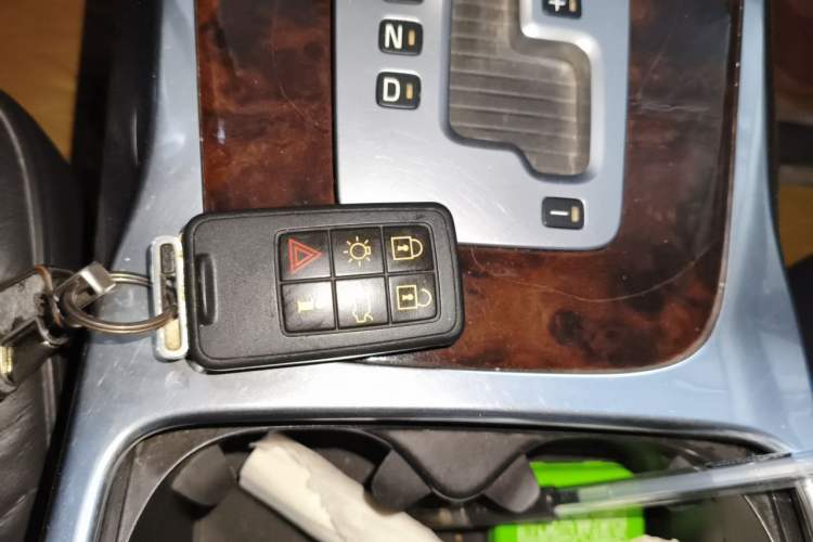 Used Volvo S80L 2012 2.0T T5 Luxury Edition Vehicle Key