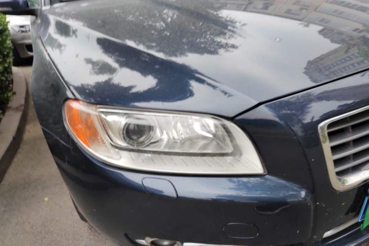 Used Volvo S80L 2012 2.0T T5 Luxury Edition Right Front Headlight