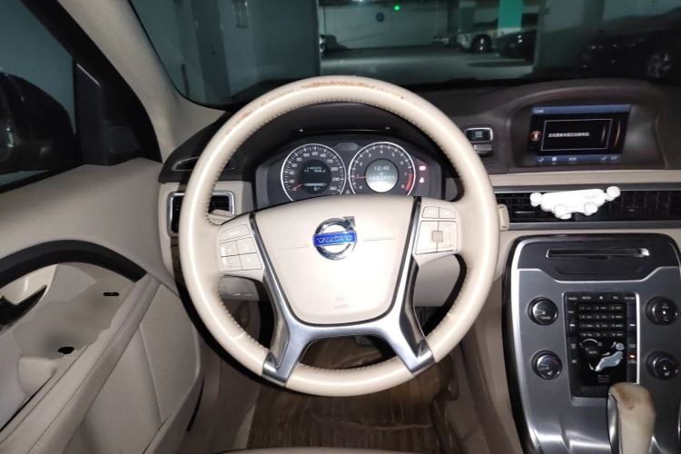 Used Volvo S80L 2012 2.0T T5 Luxury Edition Steering Wheel