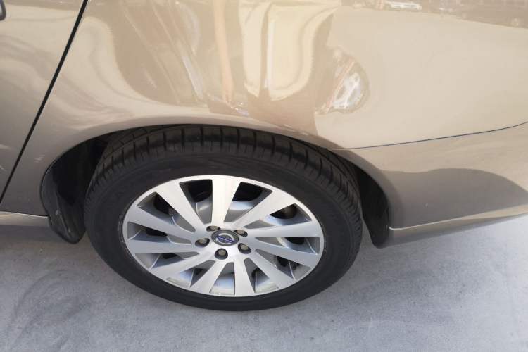 Used Volvo S80L 2012 2.0T T5 Luxury Edition Left Rear Wheel Hub