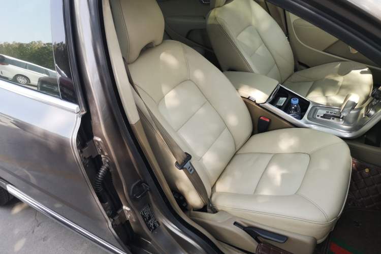 Used Volvo S80L 2012 2.0T T5 Luxury Edition Right Front Seat