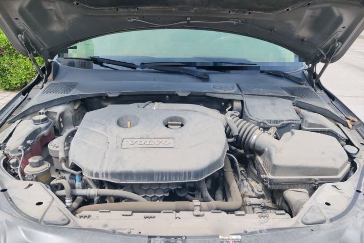 Used Volvo S80L 2012 2.0T T5 Luxury Edition Engine Bay