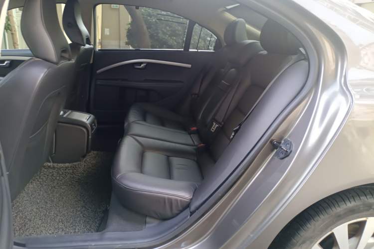 Used Volvo S80L 2012 2.0T T5 Luxury Edition Left Rear Seat