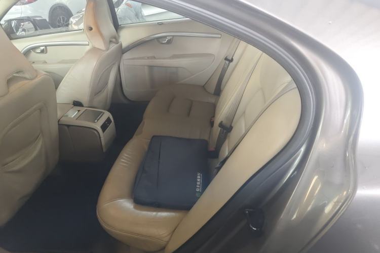 Used Volvo S80L 2012 2.0T ZhiShang Version Left Rear Seat
