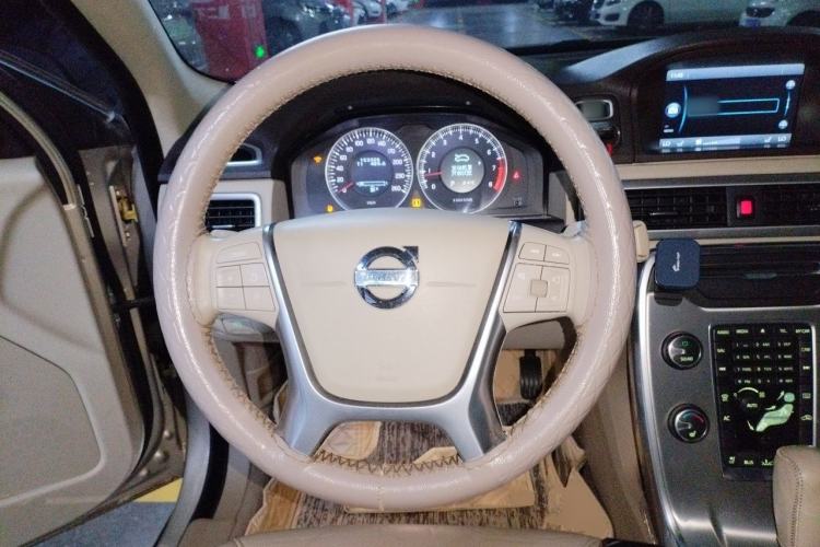 Used Volvo S80L 2012 2.0T T5 Luxury Edition Steering Wheel