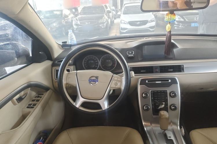 Used Volvo S80L 2012 2.0T ZhiShang Version Steering Wheel