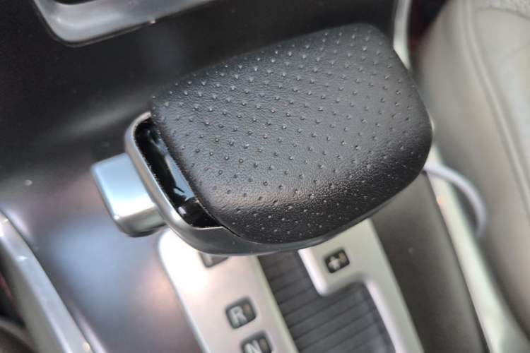 Used Volvo S80L 2012 2.0T T5 Luxury Edition Gear Lever
