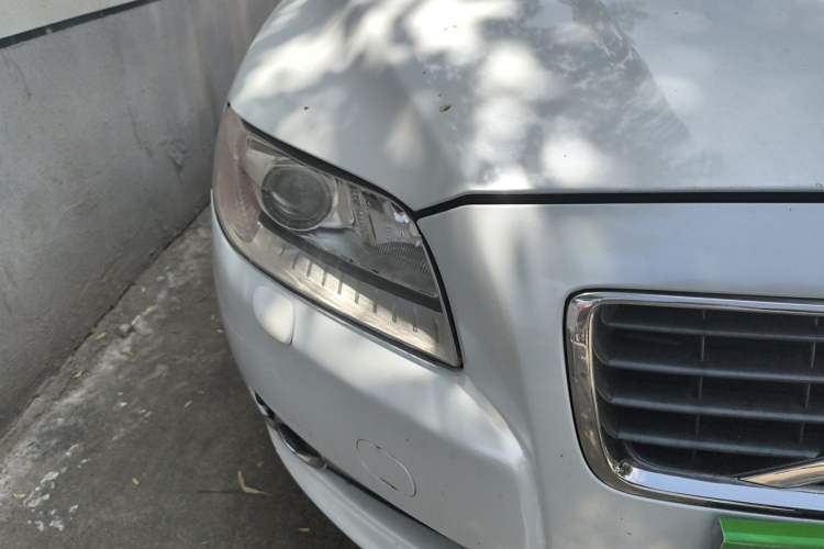 Used Volvo S80L 2012 2.0T T5 Luxury Edition Right Front Headlight