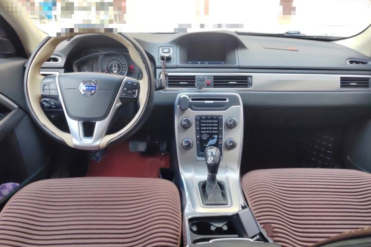 Used Volvo S80L 2014 2.0T T5 Intelligent Luxury Edition Center Console