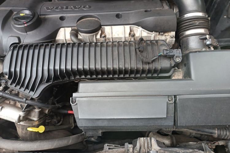 Used Volvo S80L 2014 2.0T T5 Intelligent Luxury Edition Engine Bay