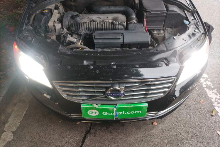 Used Volvo S80L 2014 2.0T T5 Intelligent Luxury Edition Engine Bay