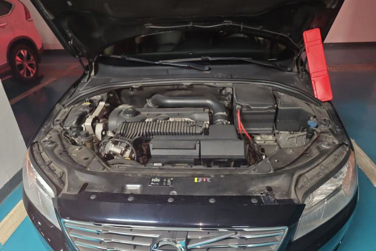Used Volvo S80L 2014 2.0T T5 Intelligent Luxury Edition Engine Bay