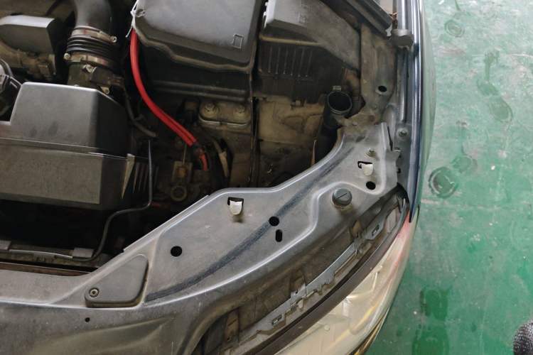 Used Volvo S80L 2014 2.0T T5 Smart Luxury Edition Engine Bay Left