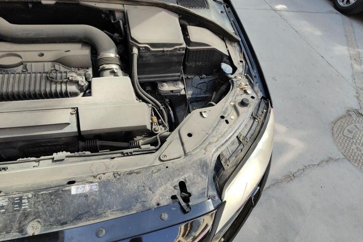Used Volvo S80L 2014 2.0T T5 Smart Luxury Edition Engine Bay Left