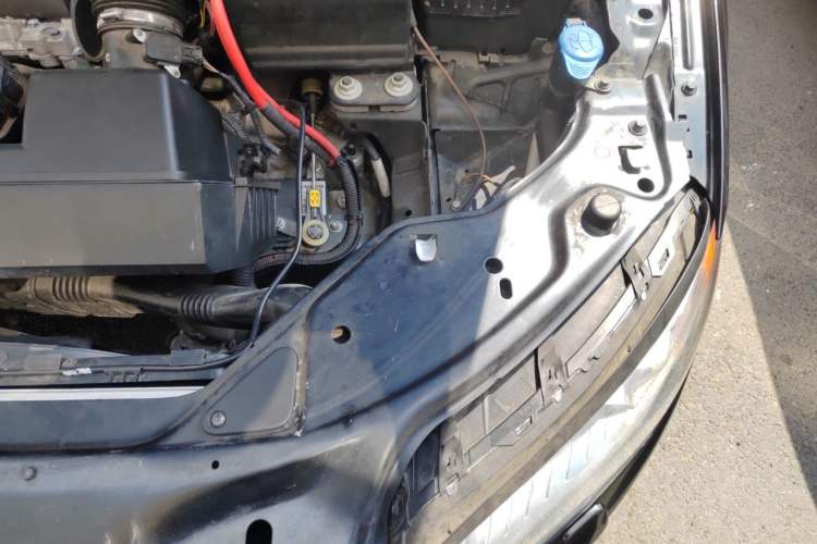 Used Volvo S80L 2014 2.0T T5 Intelligent Luxury Edition Engine Bay Left