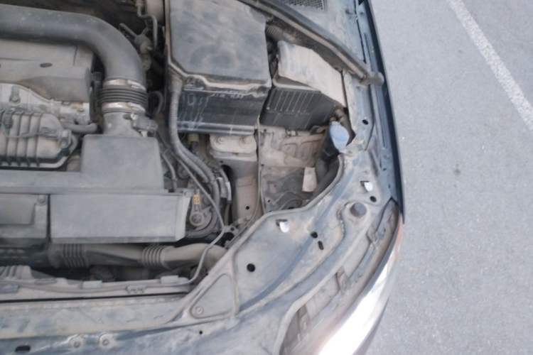 Used Volvo S80L 2014 2.0T T5 Intelligent Luxury Edition Engine Bay Left