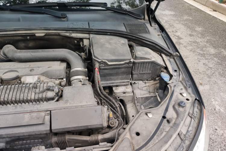 Used Volvo S80L 2014 2.0T T5 Smart Luxury Edition Engine Bay Left