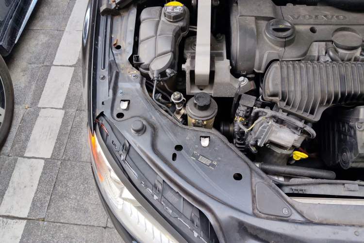 Used Volvo S80L 2014 2.0T T5 Intelligent Luxury Edition Engine Bay Right