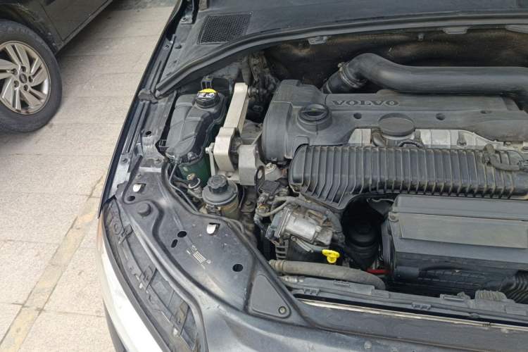Used Volvo S80L 2014 2.0T T5 Smart Luxury Edition Engine Bay Right