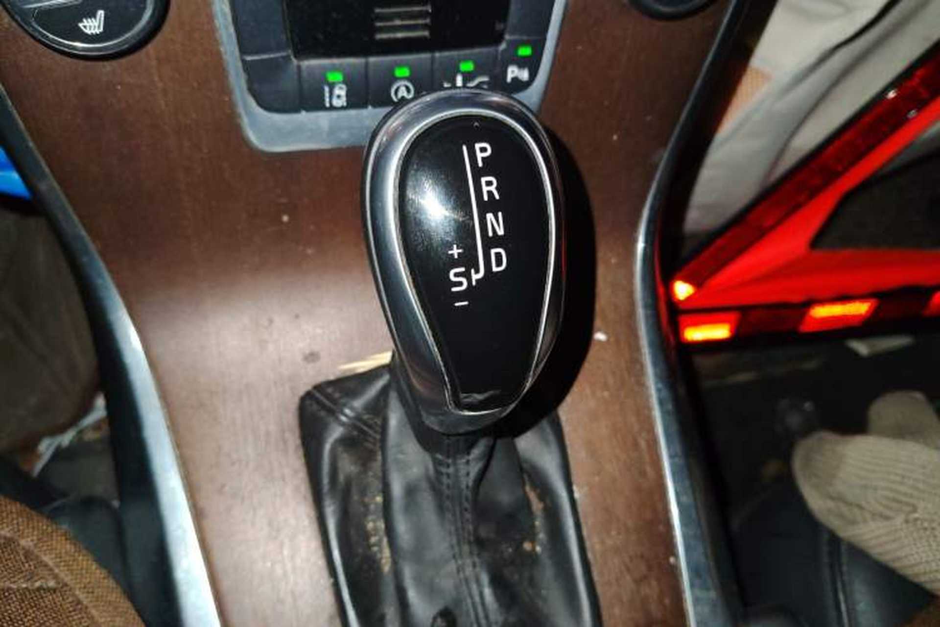 Used Volvo S80L 2014 2.0T T5 Smart Luxury Edition Gear Lever