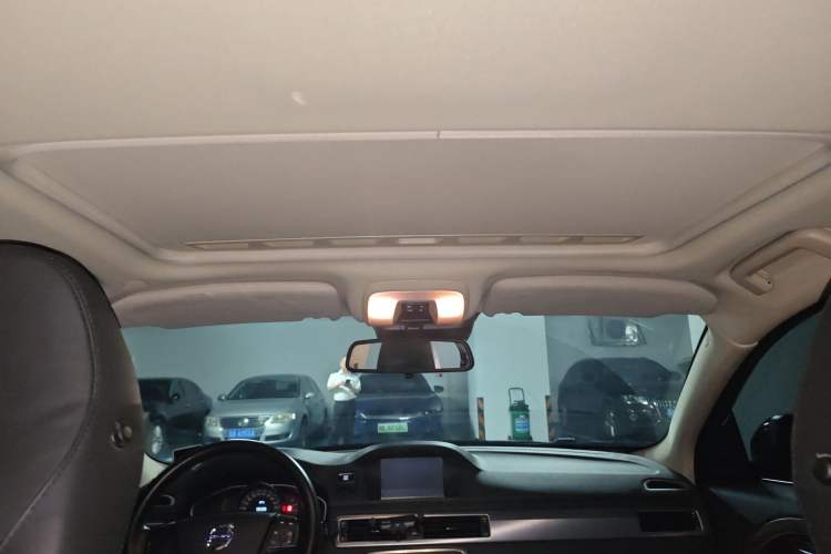 Used Volvo S80L 2014 2.0T T5 Intelligent Luxury Edition Headliner