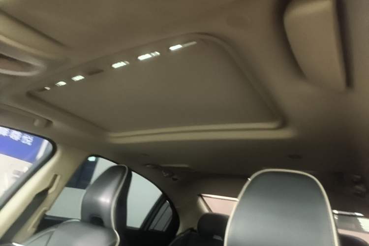 Used Volvo S80L 2014 2.0T T5 Luxury Executive Edition Headliner