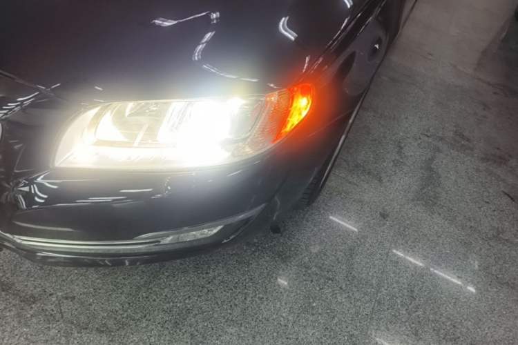Used Volvo S80L 2014 2.0T T5 Luxury Executive Edition Left Front Headlight
