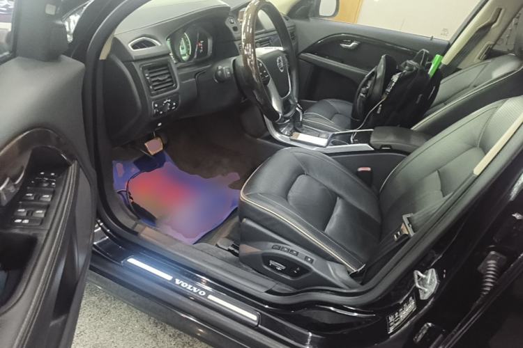 Used Volvo S80L 2014 2.0T T5 Luxury Executive Edition Left Front Seat