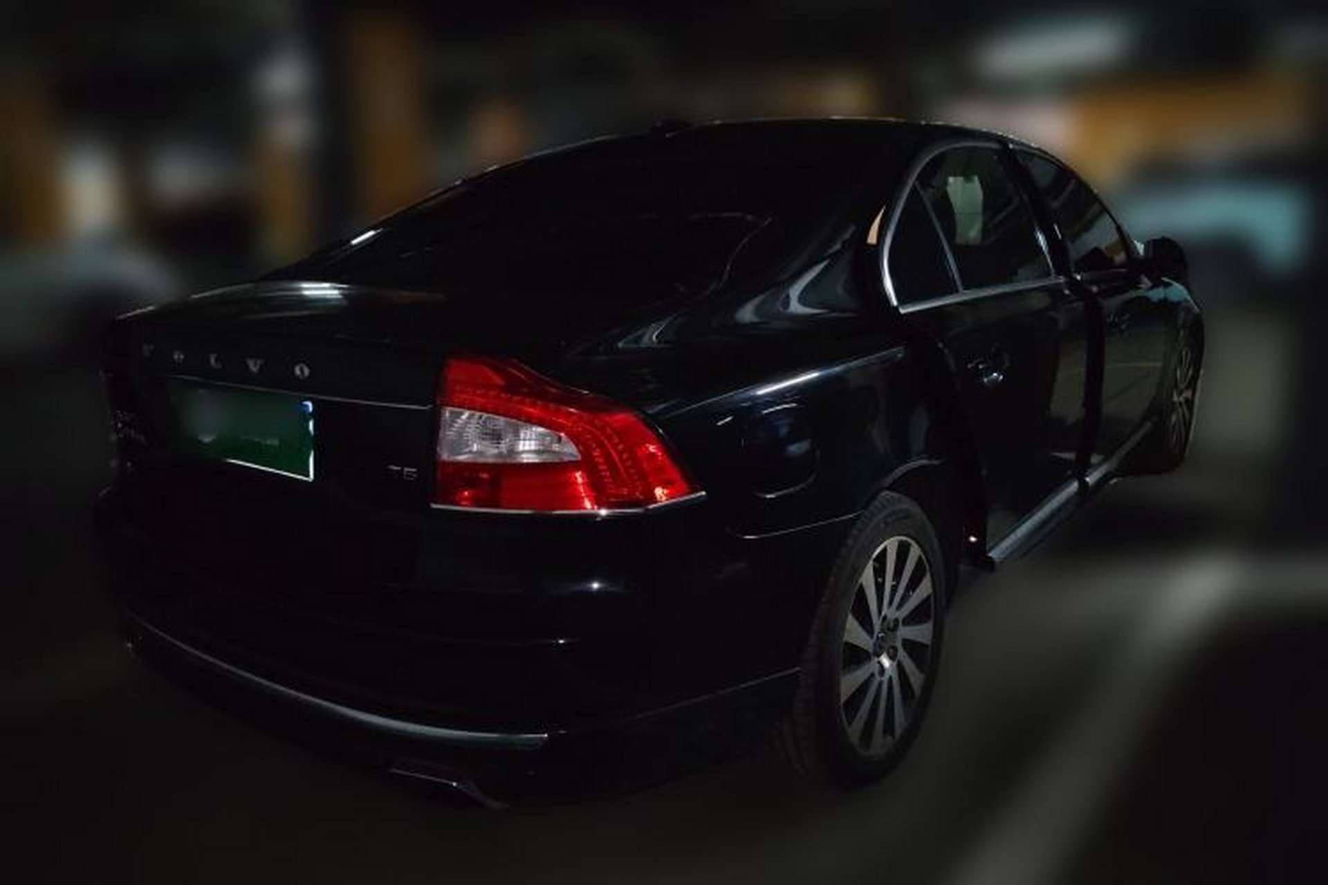 Used Volvo S80L 2014 2.0T T5 Smart Luxury Edition Rear Right 45 Deg