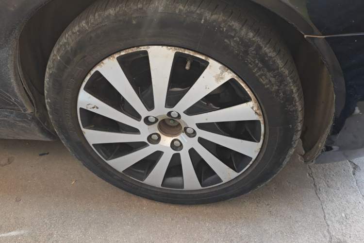 Used Volvo S80L 2014 2.0T T5 Smart Luxury Edition Right Front Wheel Hub