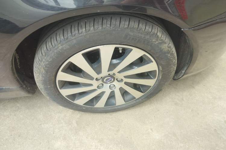 Used Volvo S80L 2014 2.0T T5 Intelligent Luxury Edition Right Front Wheel Hub