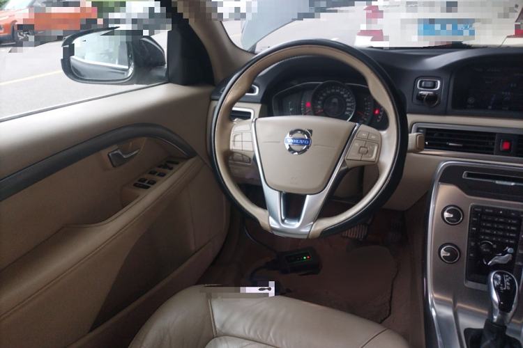 Used Volvo S80L 2014 2.0T T5 Intelligent Luxury Edition Steering Wheel