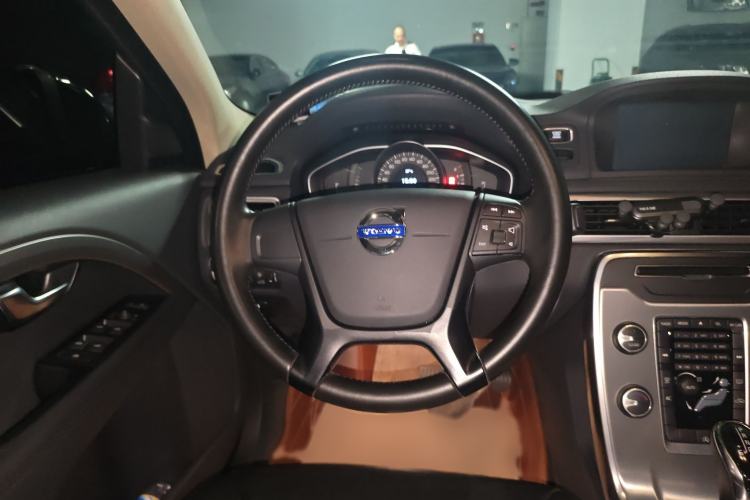 Used Volvo S80L 2014 2.0T T5 Intelligent Luxury Edition Steering Wheel