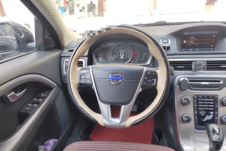 Used Volvo S80L 2014 2.0T T5 Intelligent Luxury Edition Steering Wheel