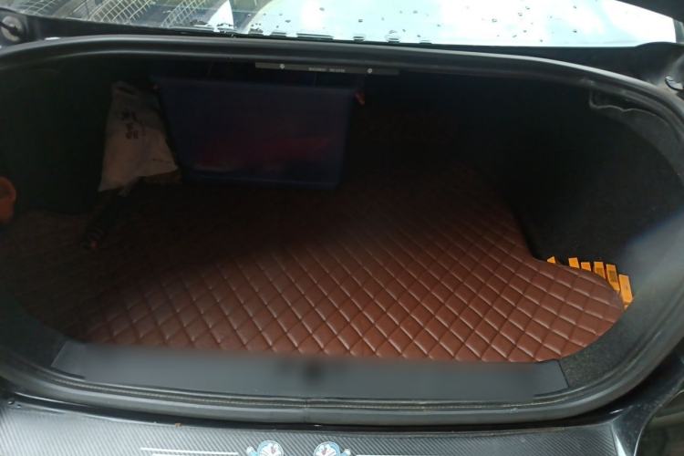Used Volvo S80L 2014 2.0T T5 Intelligent Luxury Edition Trunk