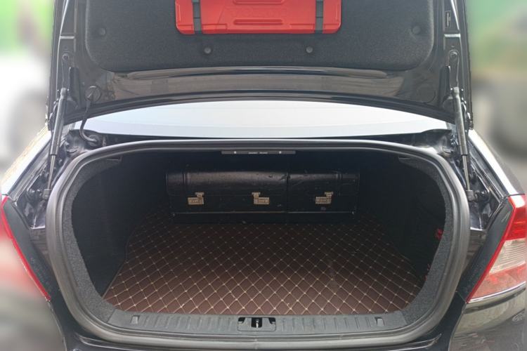 Used Volvo S80L 2014 2.0T T5 Smart Luxury Edition Trunk