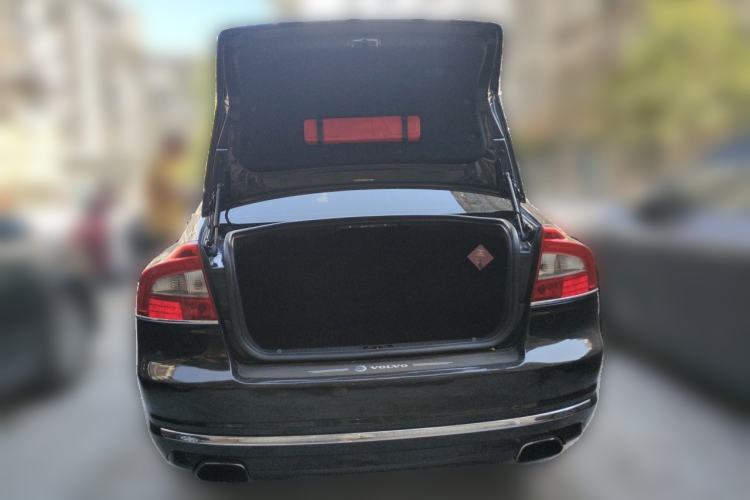 Used Volvo S80L 2014 2.0T T5 Smart Luxury Edition Trunk