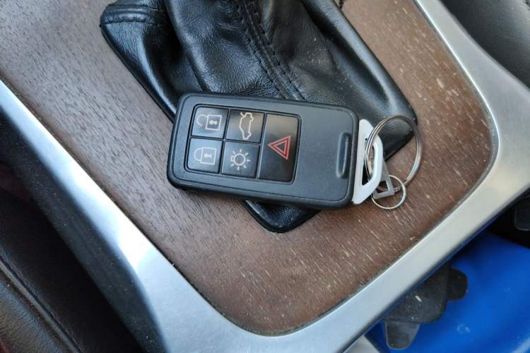 Used Volvo S80L 2014 2.0T T5 Smart Luxury Edition Vehicle Key