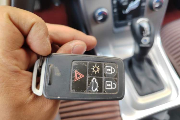 Used Volvo S80L 2014 2.0T T5 Intelligent Luxury Edition Vehicle Key